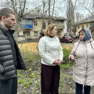 Рабочую среду временно исполняющая полномочия мэра Липецка провела на Тракторном