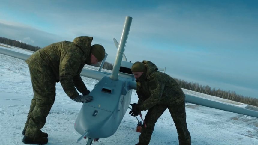 операторы бпла самолётного типа Мужчины до 45 лет в Липецке могут стать операторами БПЛА и получить 2,5 млн рублей