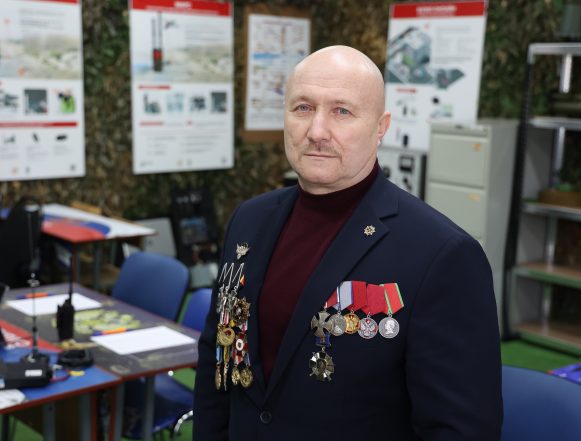 Ястреб Путь азиата