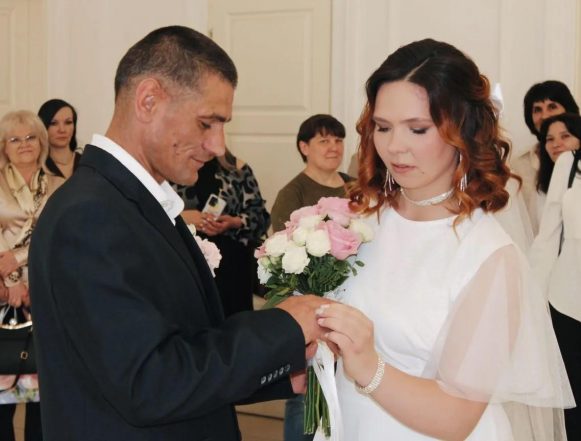 Липецкий центр сопровождаемого проживания сыграл первую свадьбу подопечных