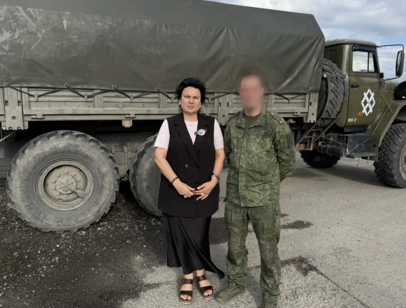 Из Липецка в зону проведения СВО отправили фуру питьевой воды