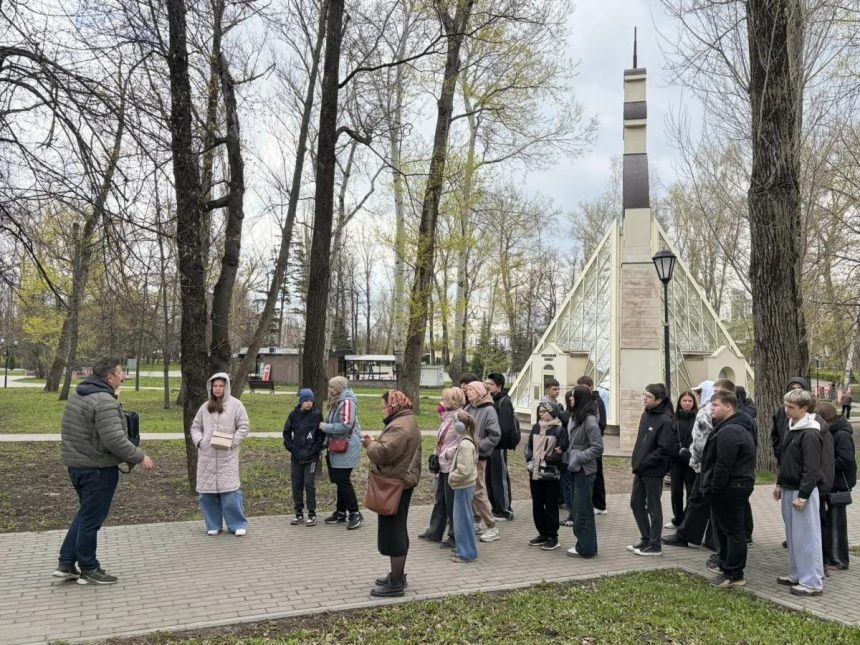 Липчане разгадали тайны Нижнего парка