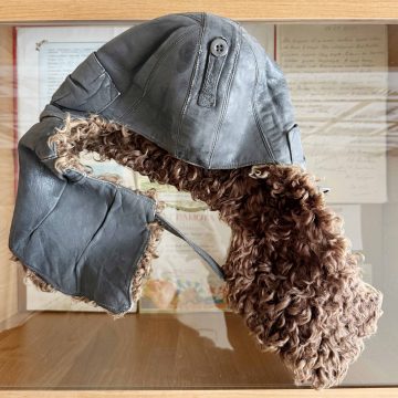 Музей школы № 52 в Липецке: лётный шлем
