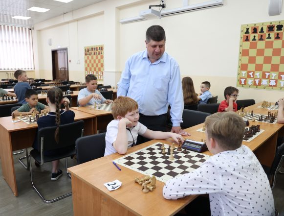 шахматы Тренеры липецкой спортшколы № 4 рассказали, как воспитать чемпиона по шахматам