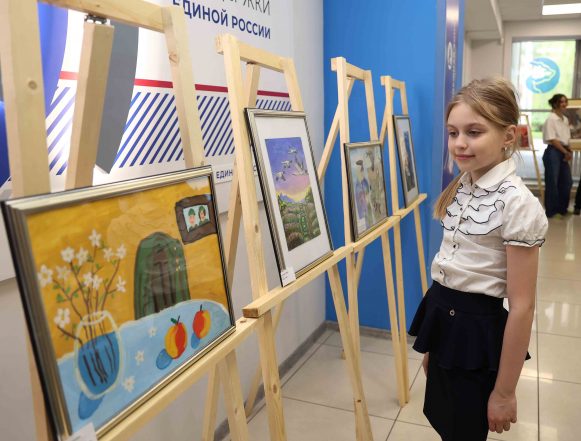 Выставка работ победителей конкурса «Рисуем Победу!» 0+ будет экспонироваться в Липецке до конца мая