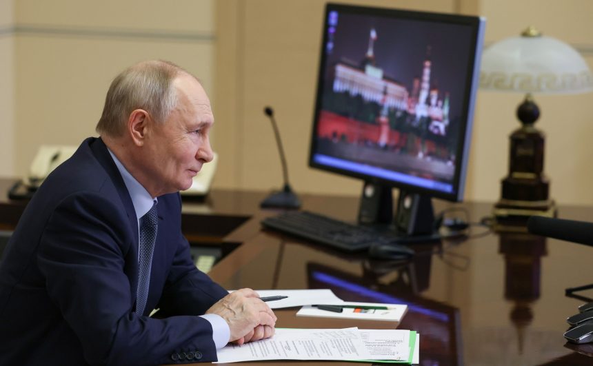 Президент России Владимир Путин принял участие в открытии новых объектов в «Прометее» в Липецке