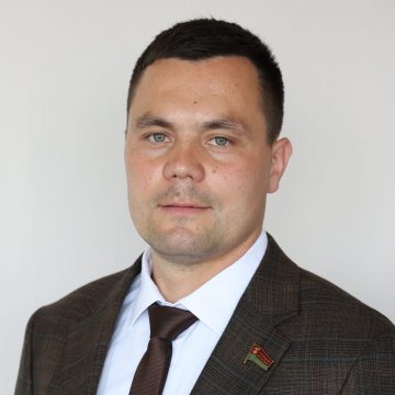 Член Молодёжного парламента при Госдуме Иван Косилов из Липецка помогает налаживать работу в регионах Новороссии
