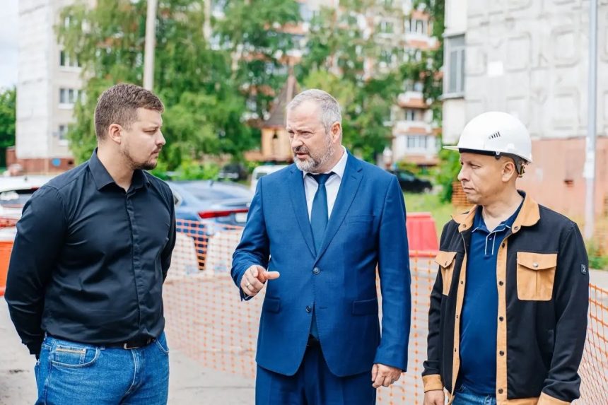 рекострукция теплотрассы сокол ушинского пожарского пресс адм (6) Врип мэра Липецка забраковал сроки проведения реконструкции теплотрасс на Соколе
