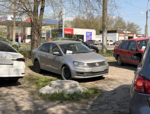 фотофиксация парковка на газоне тротуаре На левом берегу Липецка активно работает комплекс фотофиксации нарушений
