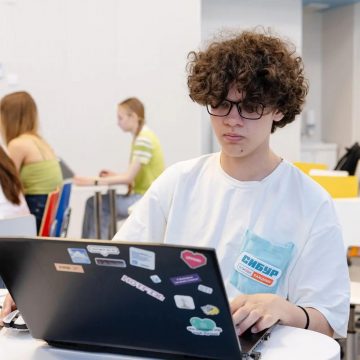 есенин минбор Липецкий Есенин разработал проект умной заправки