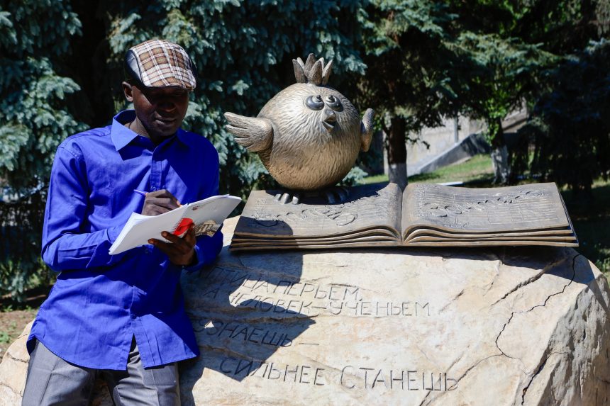 лгпу цар (3) Липецкий педагогический первым в России проводит стажировку для будущих учителей русского языка из ЦАР