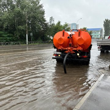подтопление архив пн В Липецке в местах возможных подтоплений дежурит спецтехника
