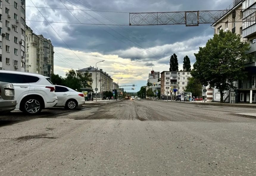 сролсе На Советской в Липецке начали фрезеровку старого асфальта