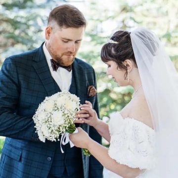 свадьбы день города пресс адм (2) Свои свадьбы любимому городу вновь подарили влюблённые липчане