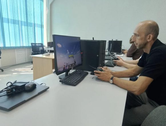Липецких лесников обучили искать пожары с помощью беспилотников