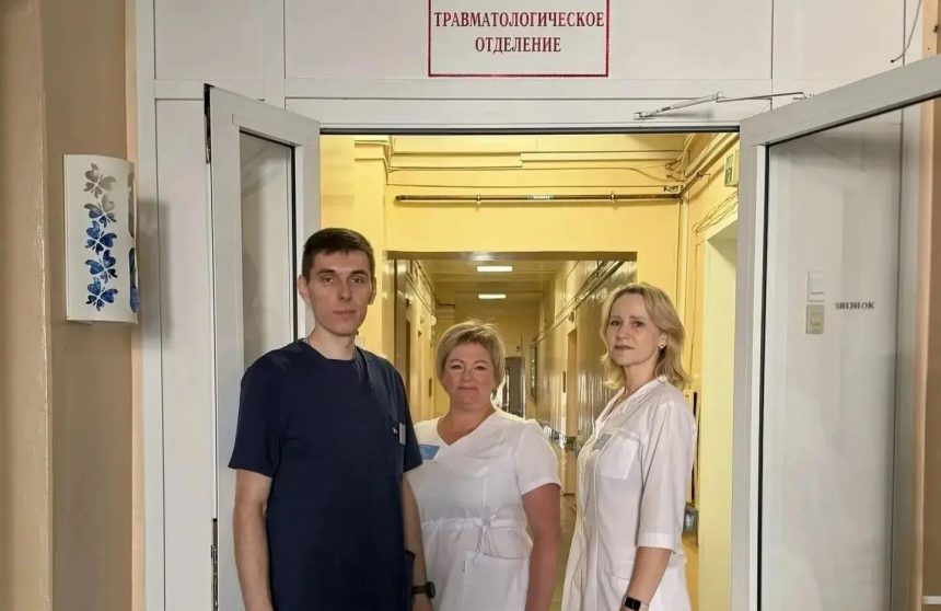 горбольница 4 107 лет бабушка переломы 107-летняя бабушка в Липецке попала в больницу с переломами рёбер и шейного позвонка