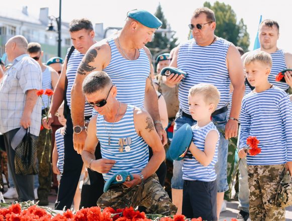 Липецк отметил 96-ю годовщину образования войск ВДВ