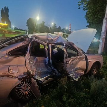 дтп лада приора всмятку «Ладу Приору» раздавил автобус на улице Гагарина в Липецке
