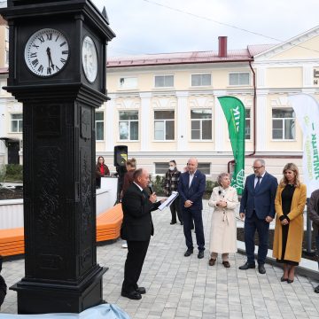 часы фрунзе открытие пн (7) Новая достопримечательность в виде башни с часами появилась у Липецка