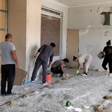 едс володарское минстрой (4) Липчане капитально ремонтируют здание ЕДС в ДНР