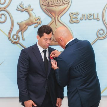сериков облслвет Спикер липецкого облсовета получил государственную награду