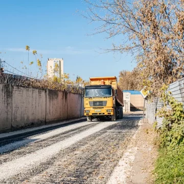 i - 2026-10-19T164205.817 Улицу Пожарского в Липецке асфальтируют от бывшей автостанции до Баумана