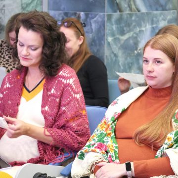 Для беременных женщин в Липецке организовали праздник в русском стиле