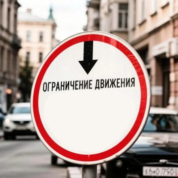 Движение в районе площади Авиторов в Липецке сократилось на две полосы